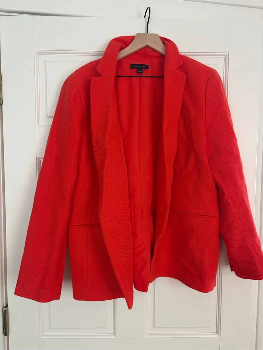 Ann Taylor Red Textured Women's Blazer